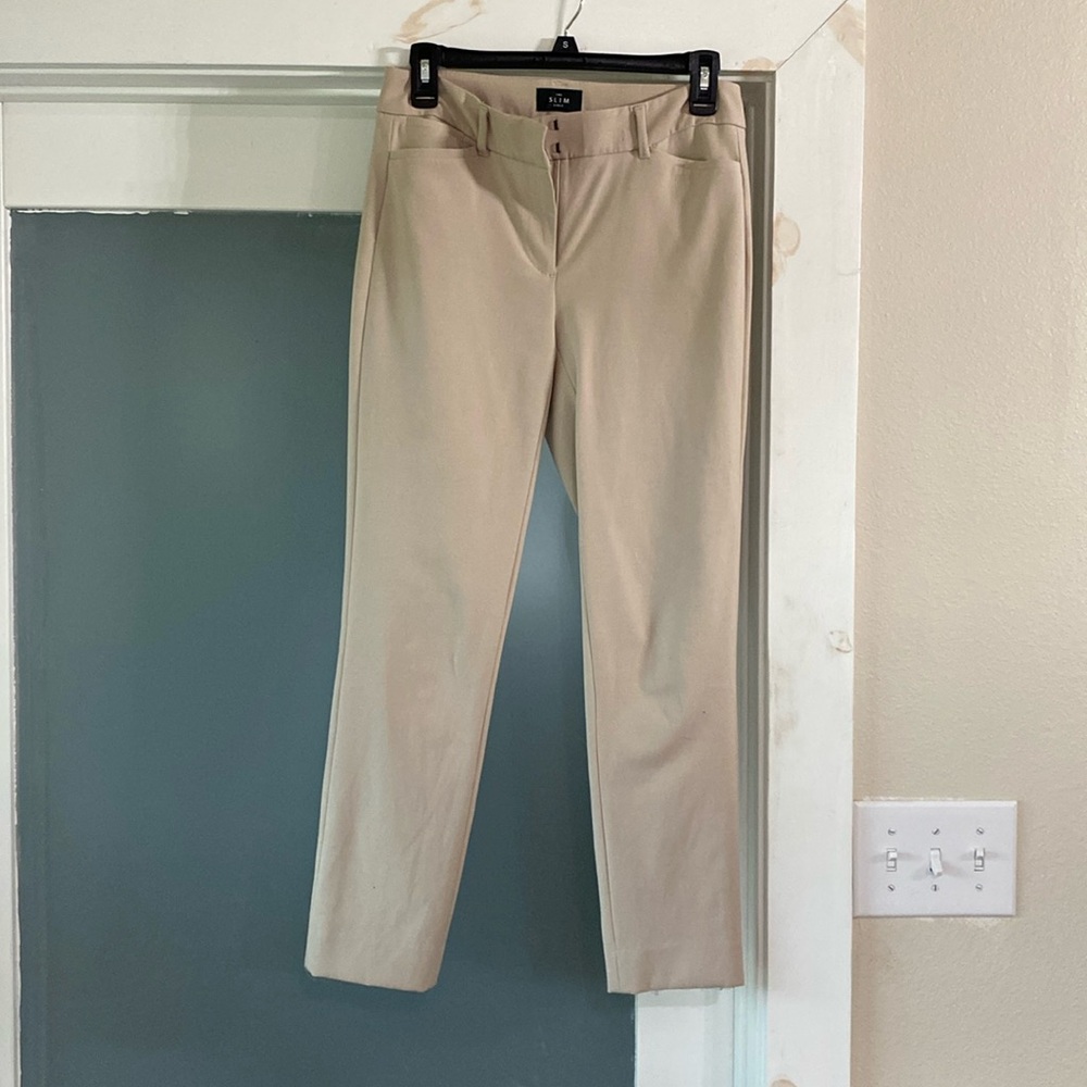 White House Black Market Slim Ankle Pant
